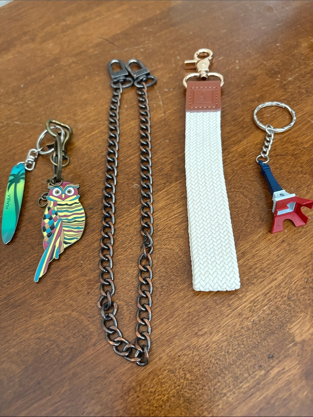 Steve Madden White Braided Key & Card Holder with Gold Hardware